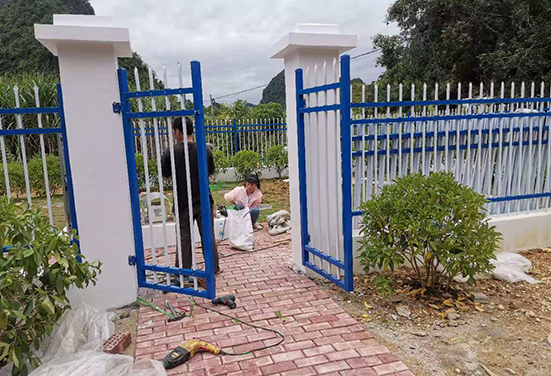 不锈钢护栏工程案例