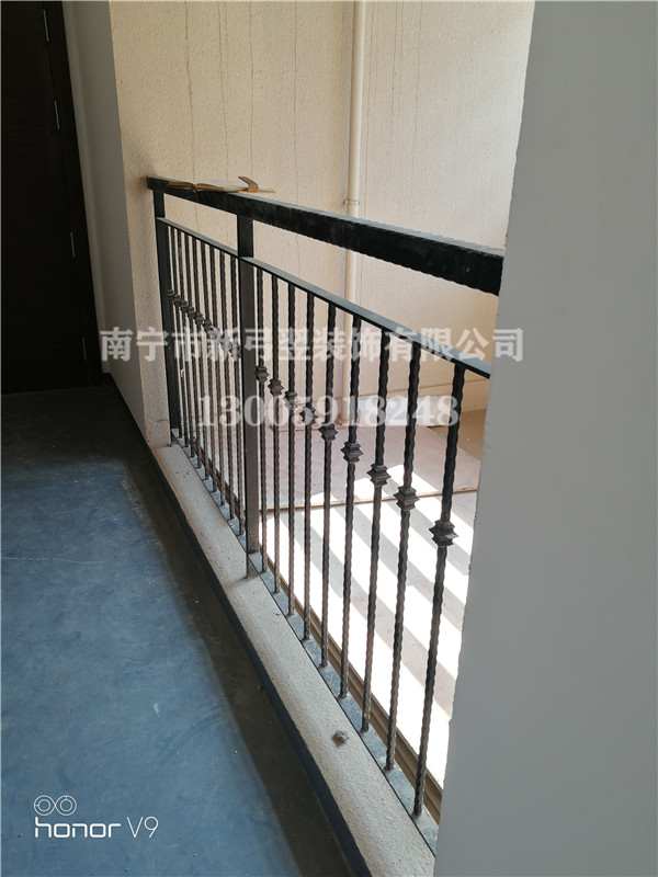 南宁不锈钢栏杆