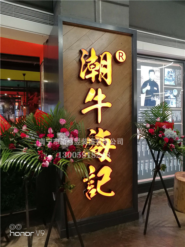   南宁不锈钢门窗不锈钢包边玻璃门价格