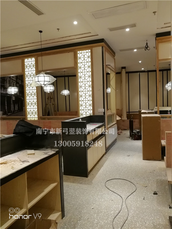   南宁不锈钢栏杆 不锈钢踢脚线安装