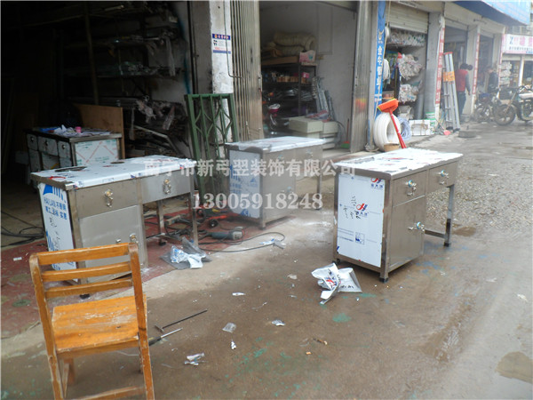 南宁不锈钢门窗收银台安装